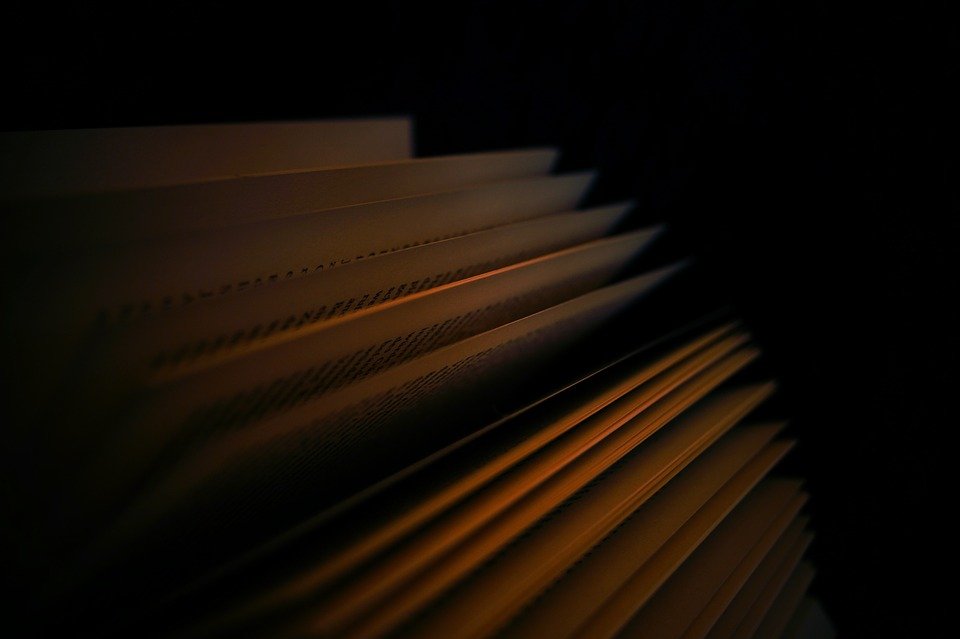 dark-1015830_960_720